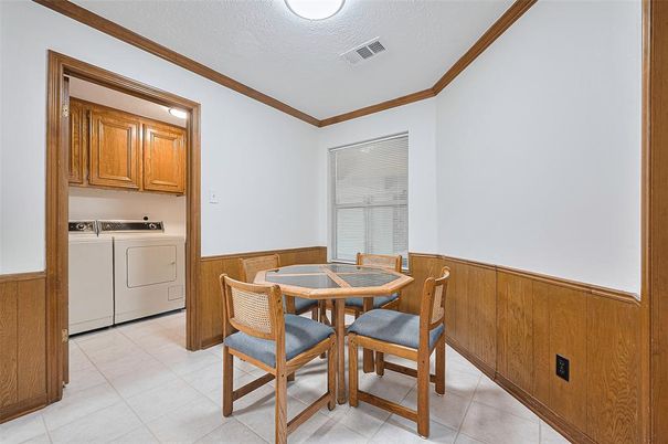 Dining room, Interior, Washer