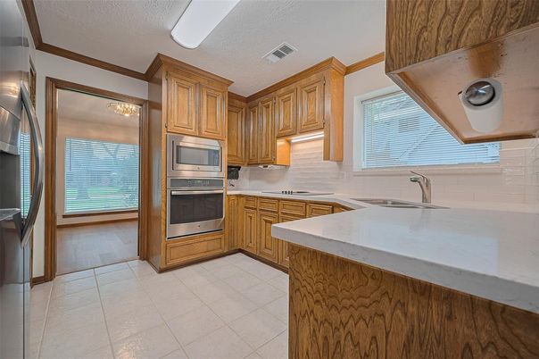 Interior, Kitchen, Stainless Steel Appliances