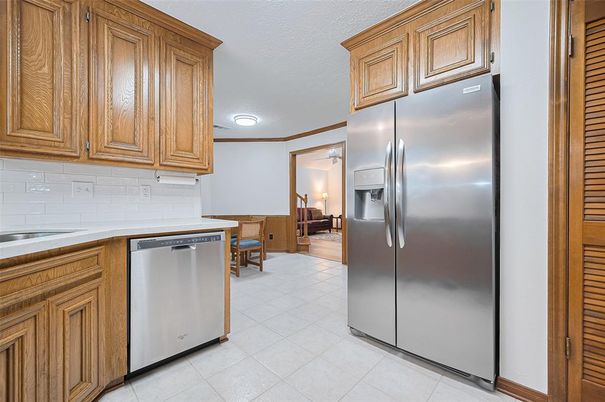 Interior, Kitchen, Stainless Steel Appliances