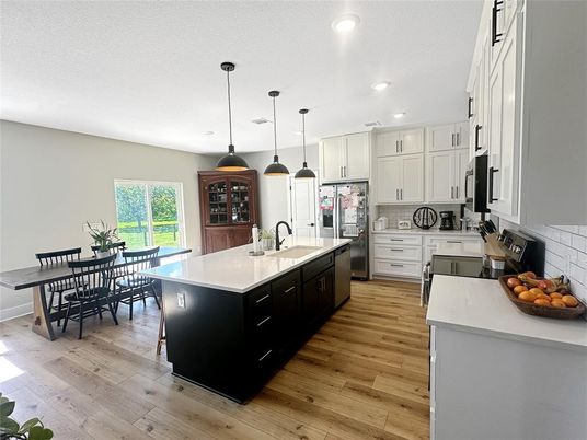 Dining room, Interior, Kitchen, Pendant Lights, Recessed Lighting, Wood Texture Flooring