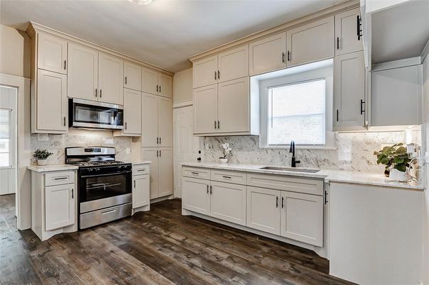 Interior, Kitchen, Stainless Steel Appliances, Wood Texture Flooring