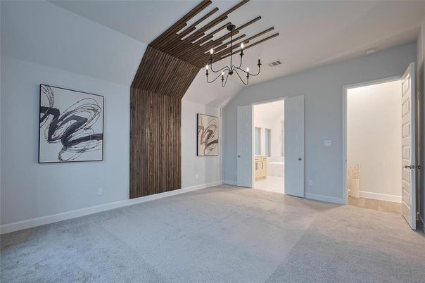 Chandelier, Empty room, Interior, Pendant Lights