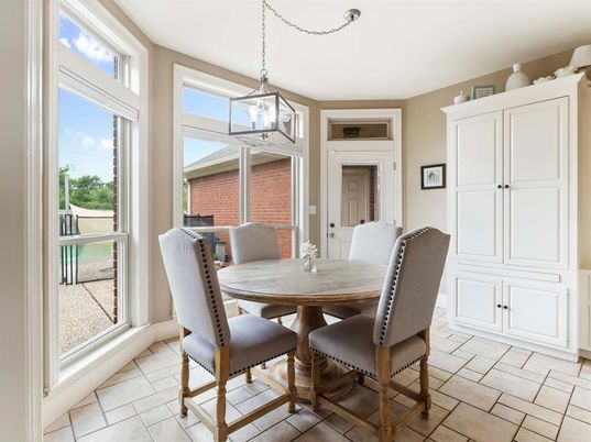 Dining room, Interior, Pendant Lights