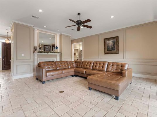 Fireplace, Interior, Living room, Pendant Lights, Recessed Lighting