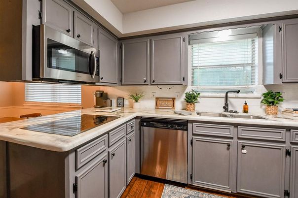 Interior, Kitchen, Stainless Steel Appliances, Wood Texture Flooring