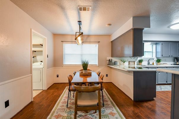Dining room, Interior, Kitchen, Washer, Wood Texture Flooring