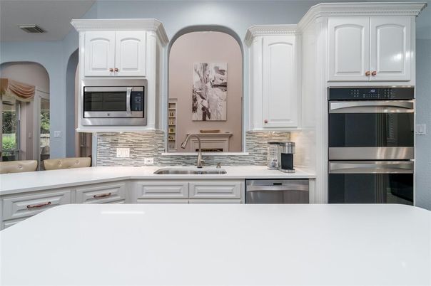 Interior, Kitchen, Stainless Steel Appliances