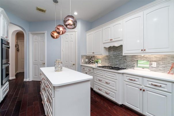 Interior, Kitchen, Pendant Lights, Recessed Lighting, Wood Texture Flooring