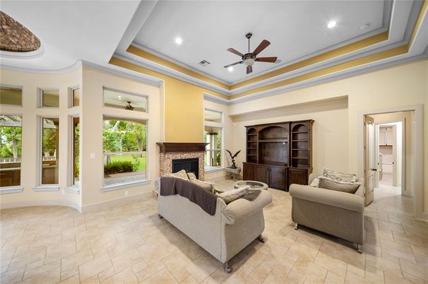 Fireplace, Interior, Living room, Recessed Lighting