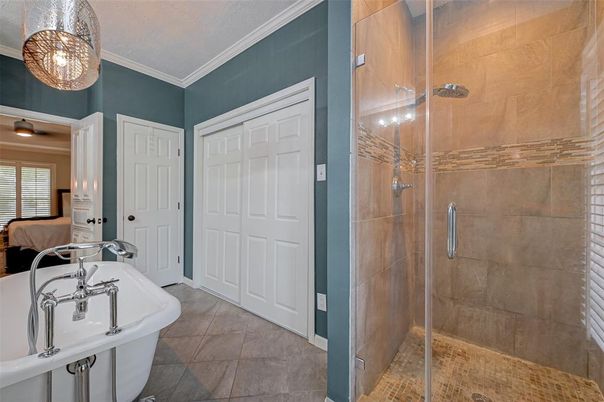Bathroom, Glass Shower, Interior