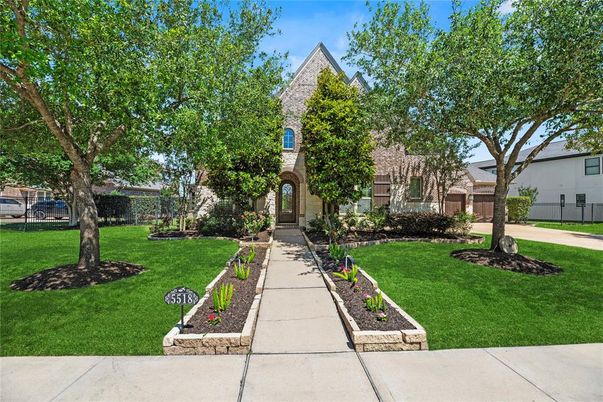 Backyard, Exterior, Facade, Tudor Revival