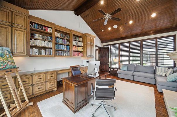 Home Office, Interior, Recessed Lighting, Wooden Beams, Wooden Ceilings, Wood Texture Flooring