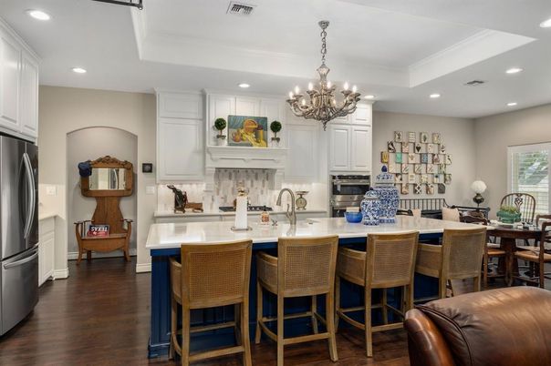 Chandelier, Dining room, Interior, Kitchen, Recessed Lighting, Stainless Steel Appliances, Wood Texture Flooring