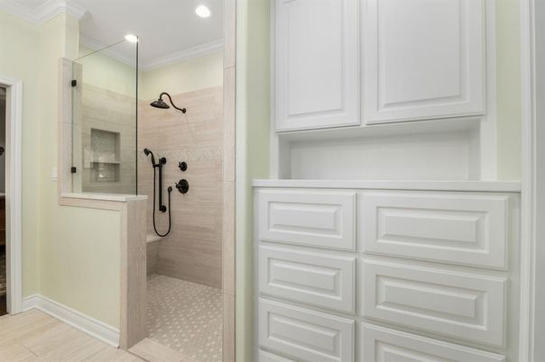 Bathroom, Interior, Recessed Lighting