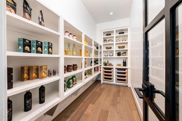 Interior, Recessed Lighting, Walk-in Closets, Wood Texture Flooring