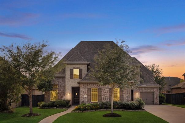 Attached, Exterior, Facade, Brick Facade, French Provincial