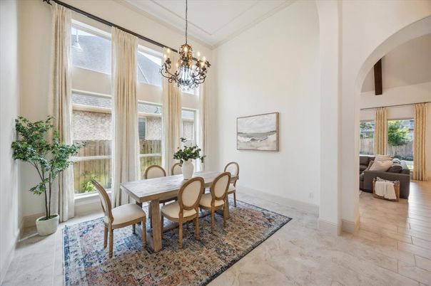 Chandelier, Dining room, Interior, Marble