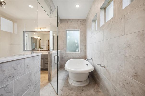 Bathroom, Free Standing Baths, Glass Shower, Interior, Recessed Lighting