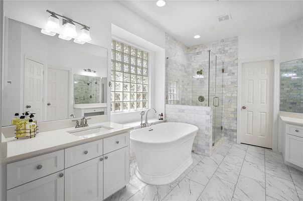 Bathroom, Dual Sink Vanities, Free Standing Baths, Glass Shower, Interior, Marble, Recessed Lighting