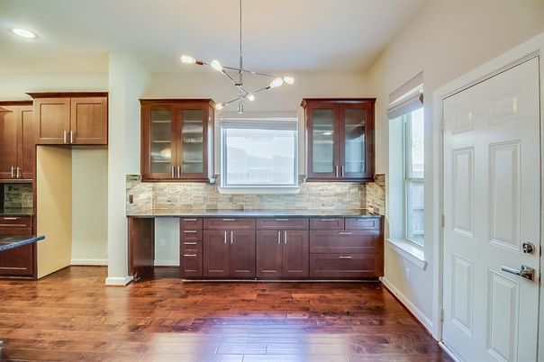 Interior, Kitchen, Pendant Lights, Recessed Lighting, Wood Texture Flooring
