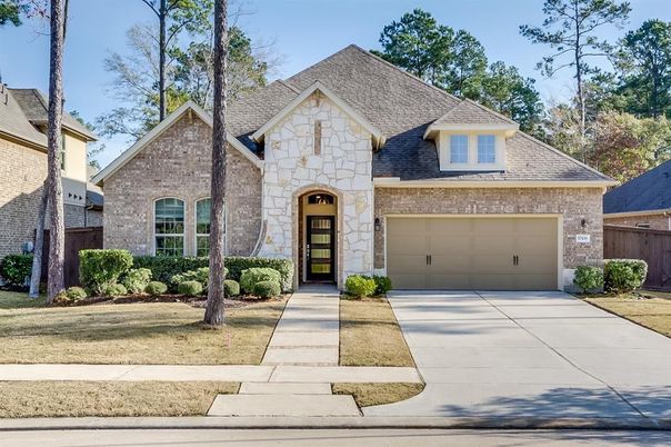 Attached, Exterior, Facade, Brick Facade, Brick Traditional