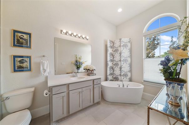 Bathroom, Dual Sink Vanities, Free Standing Baths, Interior, Recessed Lighting