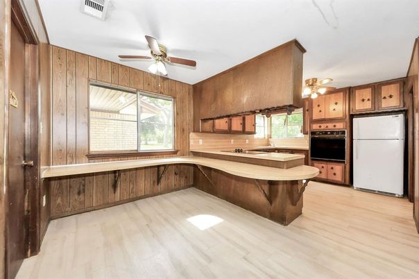 Interior, Kitchen, Wood Texture Flooring, Wooden Walls