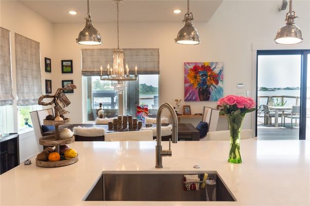 Chandelier, Dining room, Interior, Kitchen, Pendant Lights, Recessed Lighting, Water