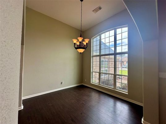 Chandelier, Empty room, Interior, Wood Texture Flooring