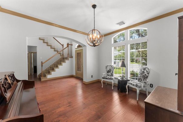 Chandelier, Interior, Wood Texture Flooring