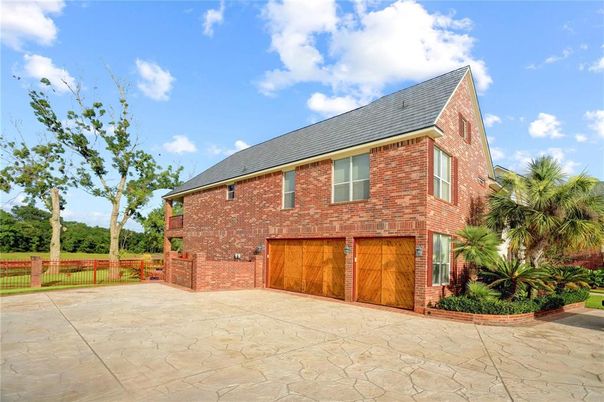 Attached, Exterior, Facade, Brick Facade, Brick Traditional
