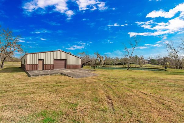 Backyard, Detached Garage, Exterior