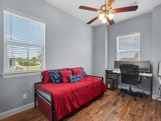 Bedroom, Home Office, Interior, Wood Texture Flooring