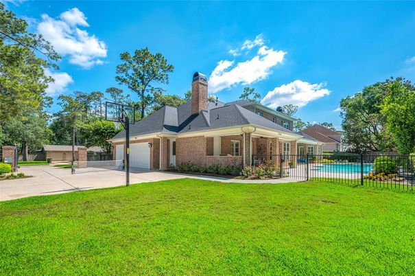 Backyard, Exterior, Pool