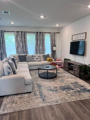 Interior, Living room, Recessed Lighting, Wood Texture Flooring