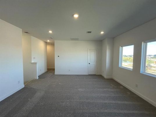 Empty room, Interior, Recessed Lighting