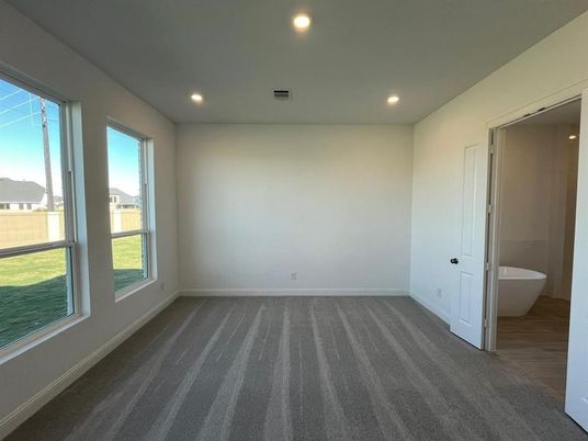 Bathroom, Empty room, Interior, Recessed Lighting