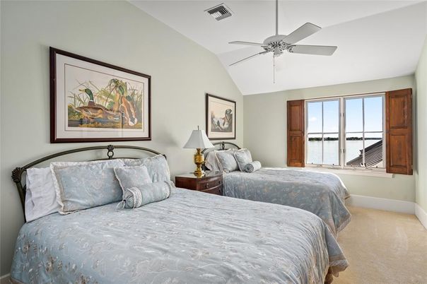 Bedroom, Interior, Water