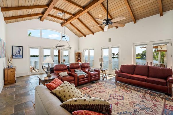 Interior, Living room, Pendant Lights, Recessed Lighting, Water, Wooden Beams, Wooden Ceilings