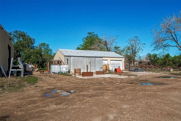 Backyard, Detached Garage, Exterior