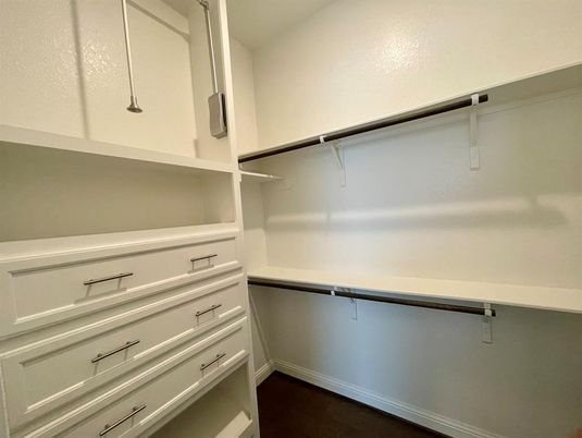 Interior, Walk-in Closets