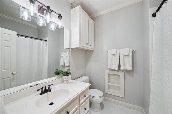Bathroom, Interior