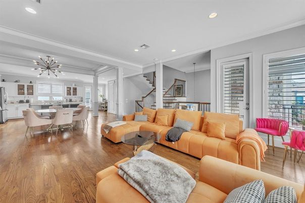 Dining room, Interior, Kitchen, Living room, Pendant Lights, Recessed Lighting, Wood Texture Flooring