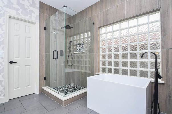 Bathroom, Free Standing Baths, Glass Shower, Interior