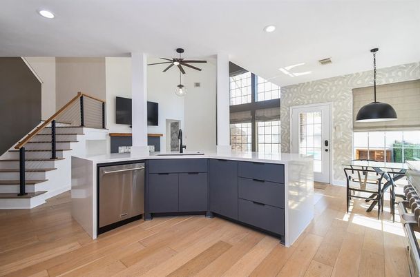 Dining room, Interior, Kitchen, Pendant Lights, Recessed Lighting, Stainless Steel Appliances, Wood Texture Flooring