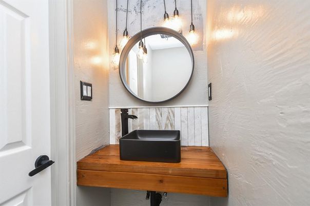 Bathroom, Interior, Pendant Lights