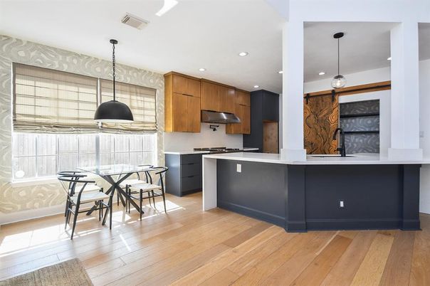 Dining room, Interior, Kitchen, Pendant Lights, Recessed Lighting, Stainless Steel Appliances, Wood Texture Flooring