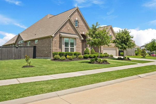 Attached, Exterior, Facade, Brick Facade, Brick Traditional