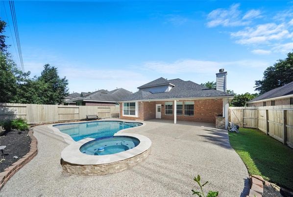 Exterior, Pool, Solar Panels