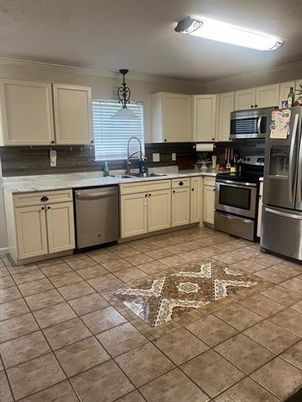 Interior, Kitchen, Pendant Lights, Stainless Steel Appliances